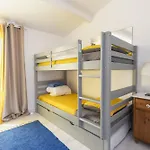 Belle Maison Bleu Azur *